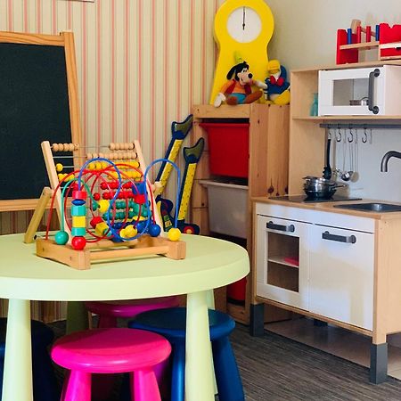 D'Houzz Ξενοδοχείο Σουνγκάϊ Πετάνι Εξωτερικό φωτογραφία