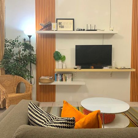 D'Houzz Ξενοδοχείο Σουνγκάϊ Πετάνι Εξωτερικό φωτογραφία