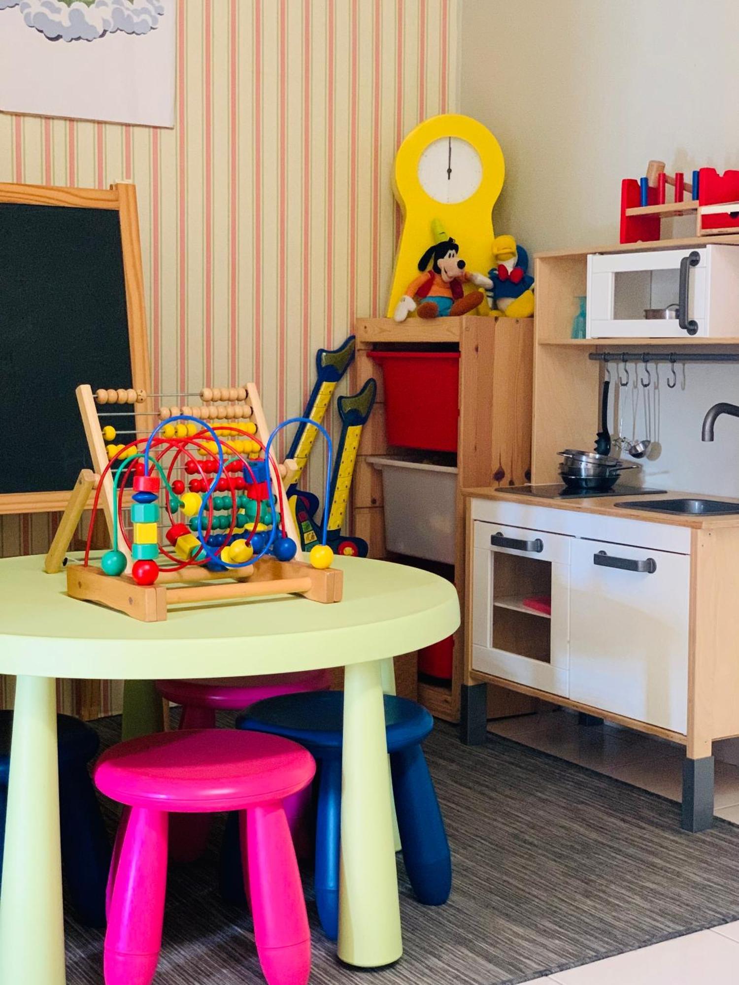 D'Houzz Ξενοδοχείο Σουνγκάϊ Πετάνι Εξωτερικό φωτογραφία