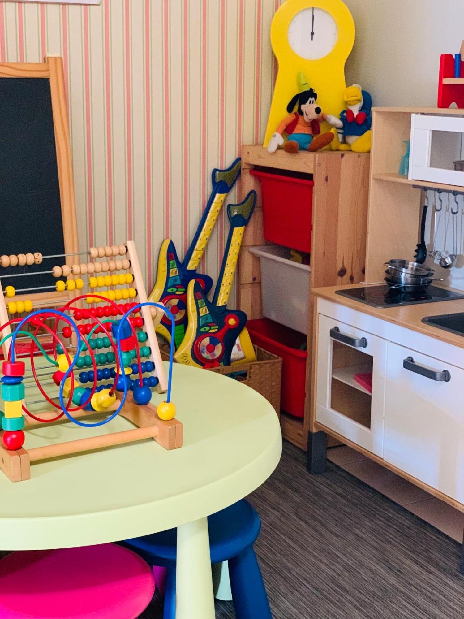 D'Houzz Ξενοδοχείο Σουνγκάϊ Πετάνι Εξωτερικό φωτογραφία