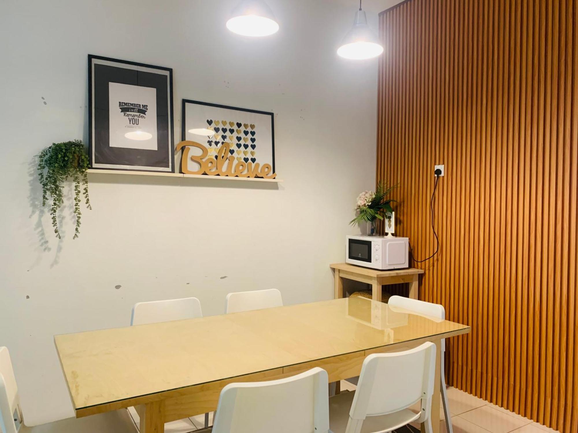 D'Houzz Ξενοδοχείο Σουνγκάϊ Πετάνι Εξωτερικό φωτογραφία