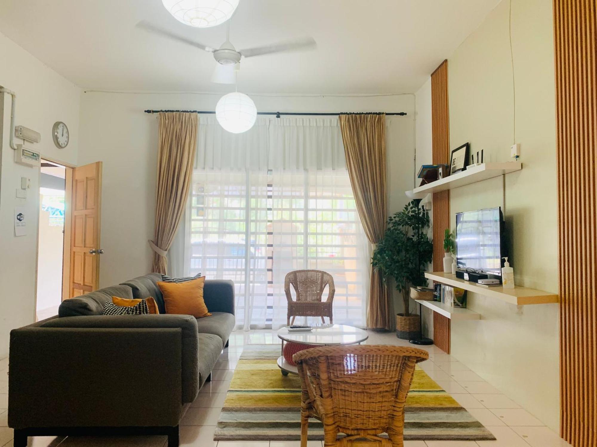 D'Houzz Ξενοδοχείο Σουνγκάϊ Πετάνι Εξωτερικό φωτογραφία