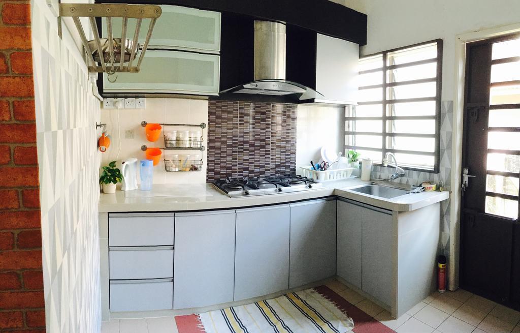D'Houzz Ξενοδοχείο Σουνγκάϊ Πετάνι Εξωτερικό φωτογραφία